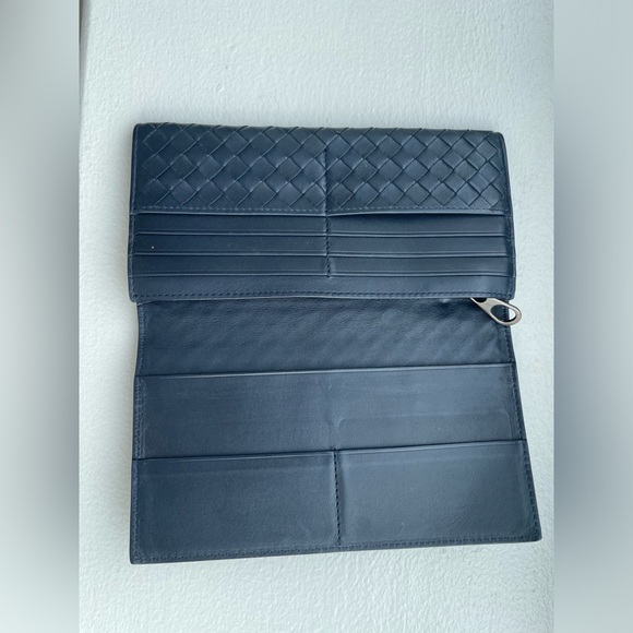 Bottega Veneta EUC midnight blue long leather wallet - Picture 3 of 4
